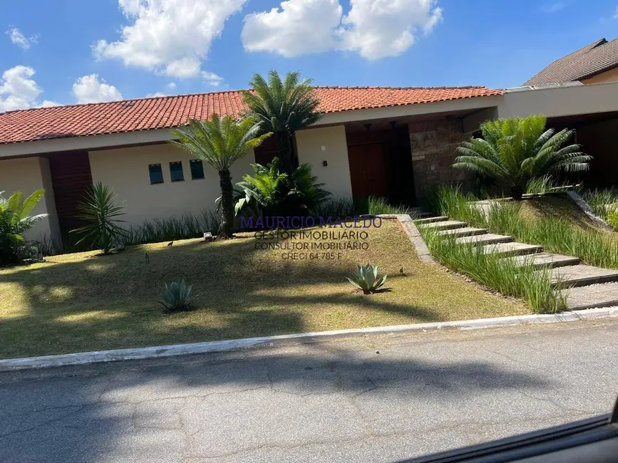 Foto 3 de Casa com 4 quartos à venda e para alugar, 900m2 em Alphaville, Santana De Parnaiba - SP