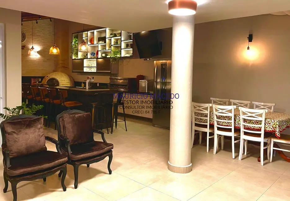 Casa com 4 quartos à venda, 415m2 em Alphaville, Santana De Parnaiba - SP - imagem 8 Foto 8 de Casa com 4 quartos à venda, 415m2 em Alphaville, Santana De Parnaiba - SP