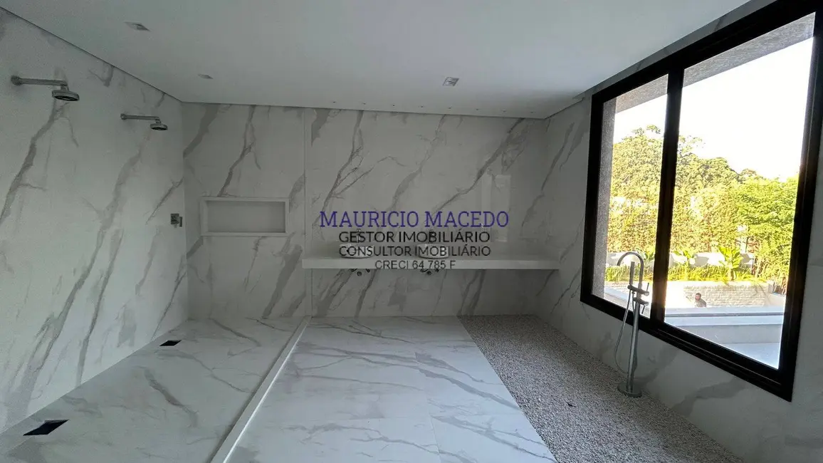 Casa com 4 quartos à venda, 753m2 em Alphaville, Santana De Parnaiba - SP - imagem 5 Foto 5 de Casa com 4 quartos à venda, 753m2 em Alphaville, Santana De Parnaiba - SP