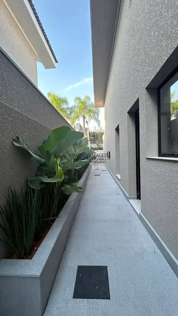 Casa com 4 quartos à venda, 753m2 em Alphaville, Santana De Parnaiba - SP - imagem 8 Foto 8 de Casa com 4 quartos à venda, 753m2 em Alphaville, Santana De Parnaiba - SP
