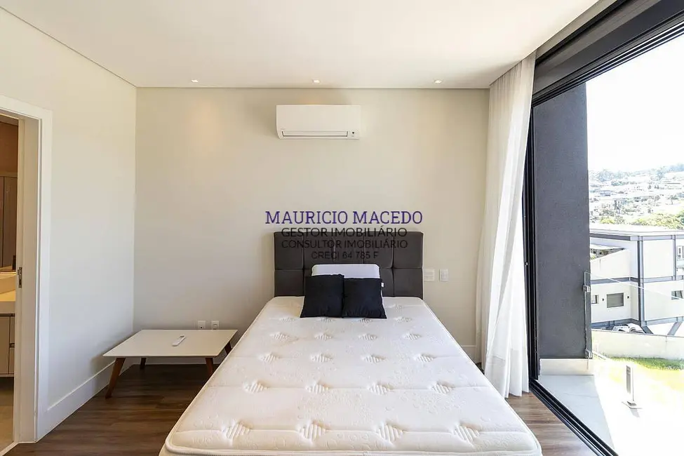 Casa com 4 quartos à venda, 525m2 em Santana De Parnaiba - SP - imagem 6 Foto 6 de Casa com 4 quartos à venda, 525m2 em Santana De Parnaiba - SP