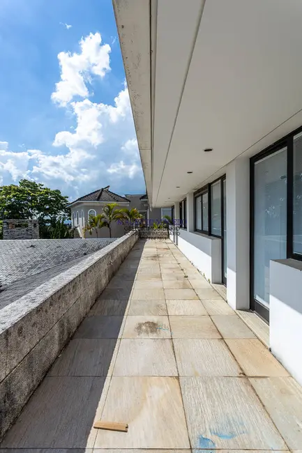 Casa com 5 quartos à venda e para alugar, 796m2 em Alphaville, Santana De Parnaiba - SP - imagem 7 Foto 7 de Casa com 5 quartos à venda e para alugar, 796m2 em Alphaville, Santana De Parnaiba - SP