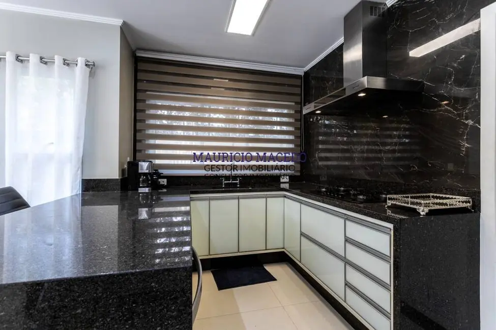 Casa com 5 quartos à venda e para alugar, 420m2 em Alphaville, Santana De Parnaiba - SP - imagem 9 Foto 9 de Casa com 5 quartos à venda e para alugar, 420m2 em Alphaville, Santana De Parnaiba - SP