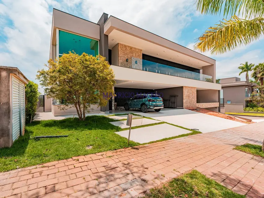 Casa com 6 quartos à venda, 1260m2 em Alphaville, Santana De Parnaiba - SP - imagem 1 Foto 1 de Casa com 6 quartos à venda, 1260m2 em Alphaville, Santana De Parnaiba - SP