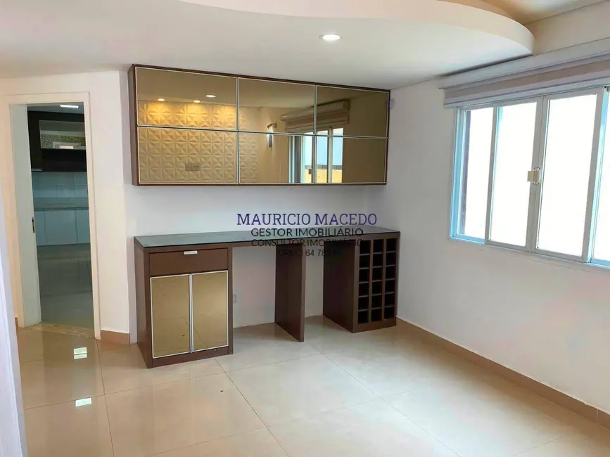 Foto 2 de Casa com 4 quartos à venda e para alugar, 340m2 em Tamboré, Santana De Parnaiba - SP