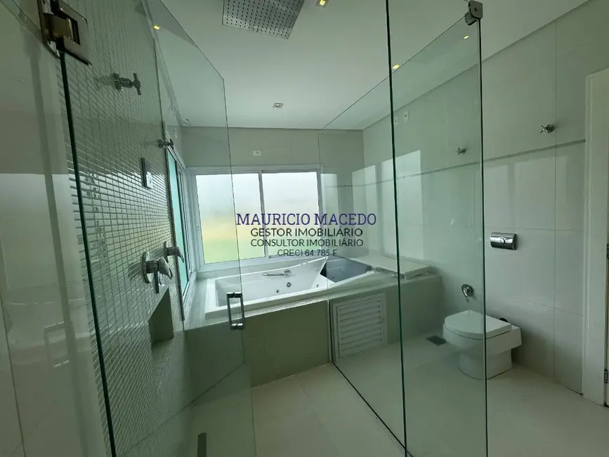 Casa com 4 quartos para alugar, 480m2 em Cidade Tamboré, Santana De Parnaiba - SP - imagem 6 Foto 6 de Casa com 4 quartos para alugar, 480m2 em Cidade Tamboré, Santana De Parnaiba - SP