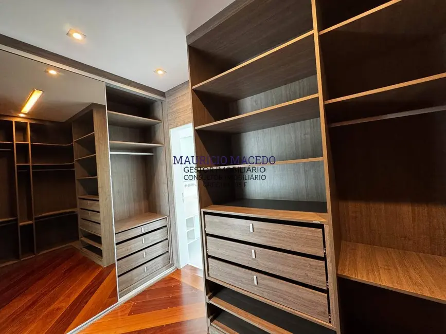 Casa com 4 quartos para alugar, 480m2 em Cidade Tamboré, Santana De Parnaiba - SP - imagem 2 Foto 2 de Casa com 4 quartos para alugar, 480m2 em Cidade Tamboré, Santana De Parnaiba - SP