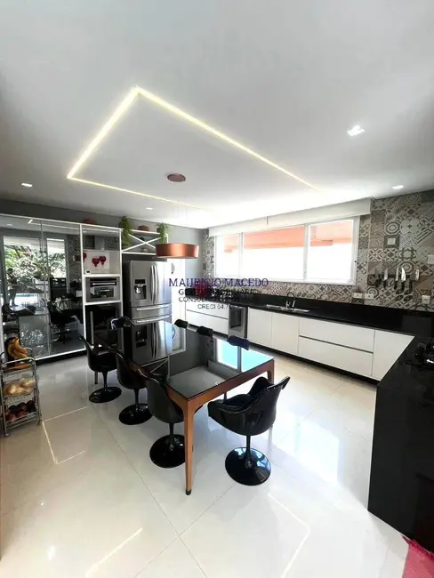 Casa com 5 quartos à venda, 493m2 em Alphaville, Santana De Parnaiba - SP - imagem 4 Foto 4 de Casa com 5 quartos à venda, 493m2 em Alphaville, Santana De Parnaiba - SP