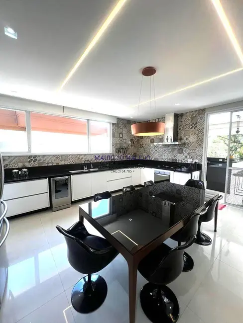 Casa com 5 quartos à venda, 493m2 em Alphaville, Santana De Parnaiba - SP - imagem 8 Foto 8 de Casa com 5 quartos à venda, 493m2 em Alphaville, Santana De Parnaiba - SP