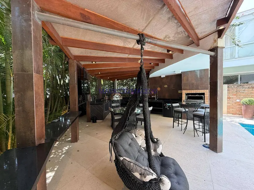 Foto 1 de Casa com 4 quartos à venda, 504m2 em Alphaville Residencial Plus, Barueri - SP