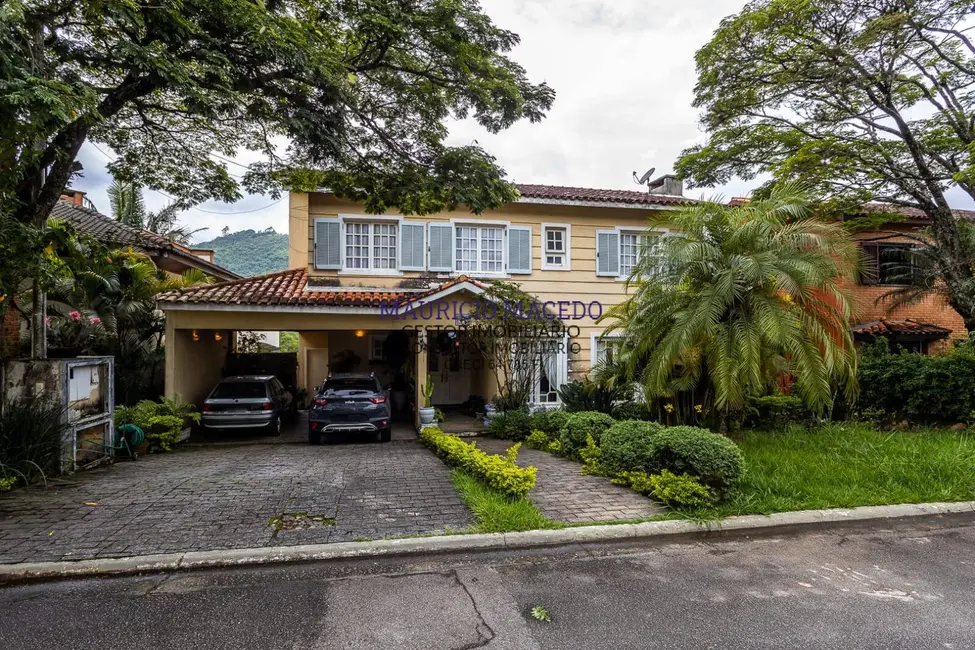 Foto 1 de Casa com 5 quartos para alugar, 480m2 em Alphaville, Santana De Parnaiba - SP