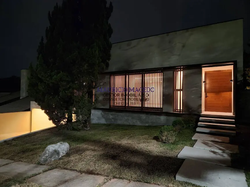 Foto 1 de Casa com 5 quartos à venda e para alugar, 595m2 em Alphaville Residencial Um, Barueri - SP