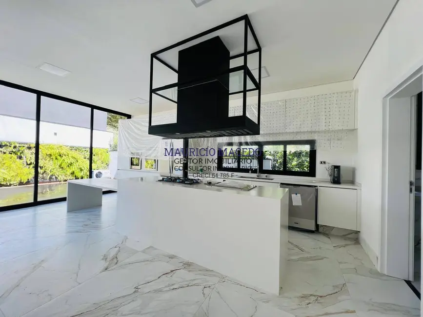 Foto 9 de Casa com 4 quartos à venda, 560m2 em Tamboré, Barueri - SP