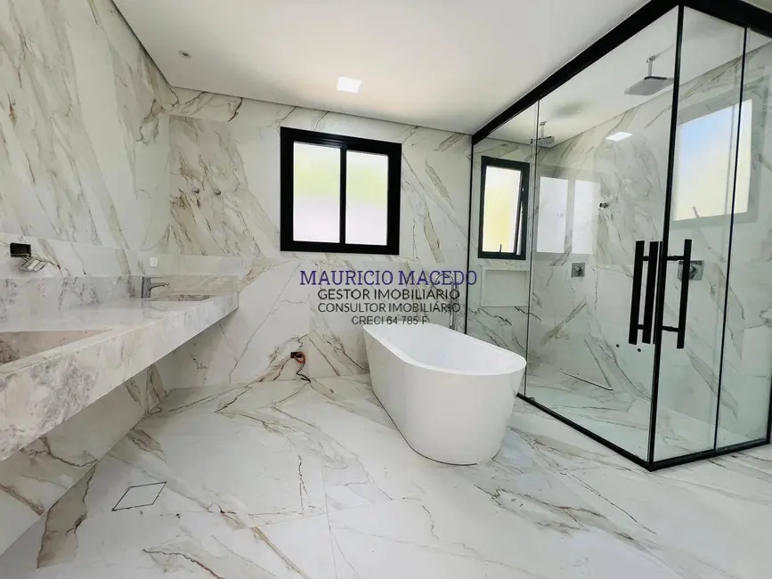 Foto 8 de Casa com 4 quartos à venda, 560m2 em Tamboré, Barueri - SP