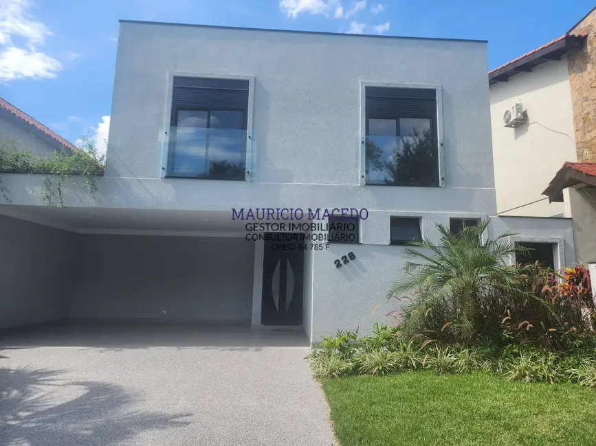 Foto 1 de Casa com 4 quartos à venda, 300m2 em Alphaville, Santana De Parnaiba - SP