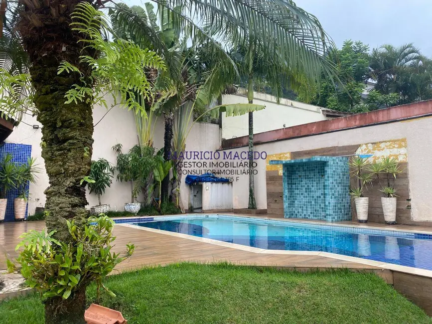 Casa com 4 quartos à venda, 600m2 em Alphaville, Santana De Parnaiba - SP - imagem 1 Foto 1 de Casa com 4 quartos à venda, 600m2 em Alphaville, Santana De Parnaiba - SP