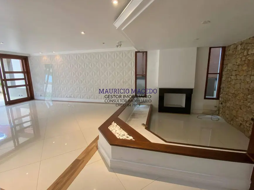 Casa com 4 quartos à venda, 600m2 em Alphaville, Santana De Parnaiba - SP - imagem 4 Foto 4 de Casa com 4 quartos à venda, 600m2 em Alphaville, Santana De Parnaiba - SP