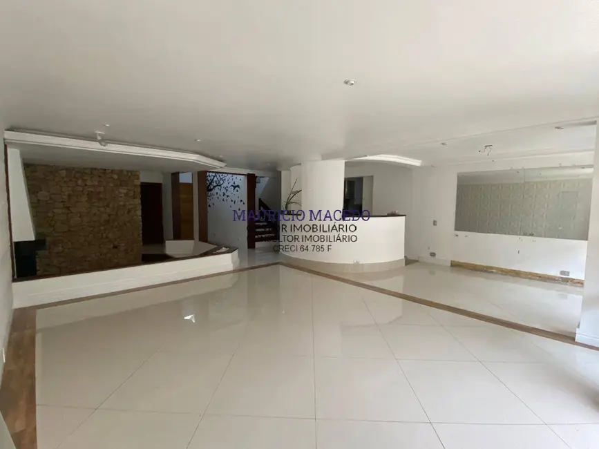 Casa com 4 quartos à venda, 600m2 em Alphaville, Santana De Parnaiba - SP - imagem 2 Foto 2 de Casa com 4 quartos à venda, 600m2 em Alphaville, Santana De Parnaiba - SP