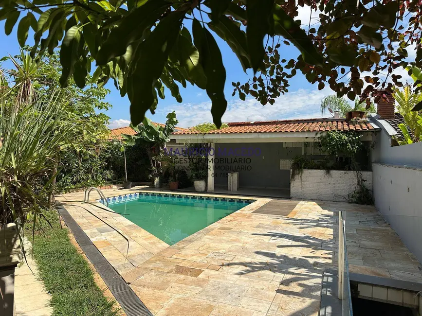 Foto 1 de Casa com 4 quartos à venda, 380m2 em Alphaville, Santana De Parnaiba - SP