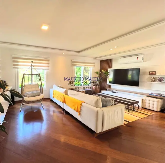 Casa com 5 quartos à venda e para alugar, 652m2 em Alphaville Residencial Dois, Barueri - SP - imagem 9 Foto 9 de Casa com 5 quartos à venda e para alugar, 652m2 em Alphaville Residencial Dois, Barueri - SP