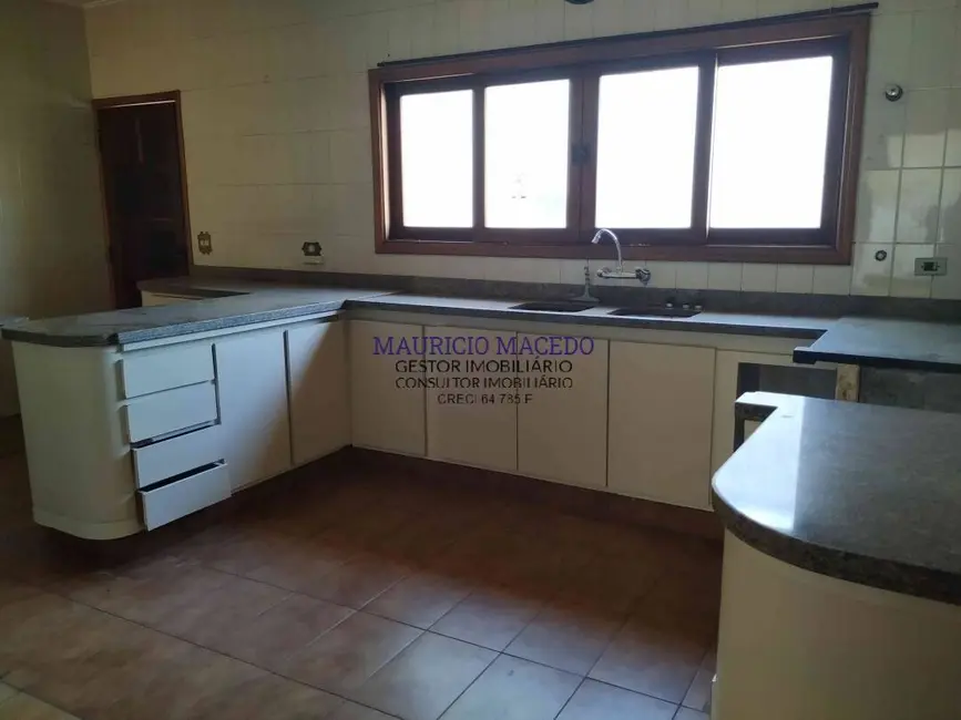 Foto 5 de Casa com 3 quartos para alugar, 384m2 em Alphaville, Santana De Parnaiba - SP