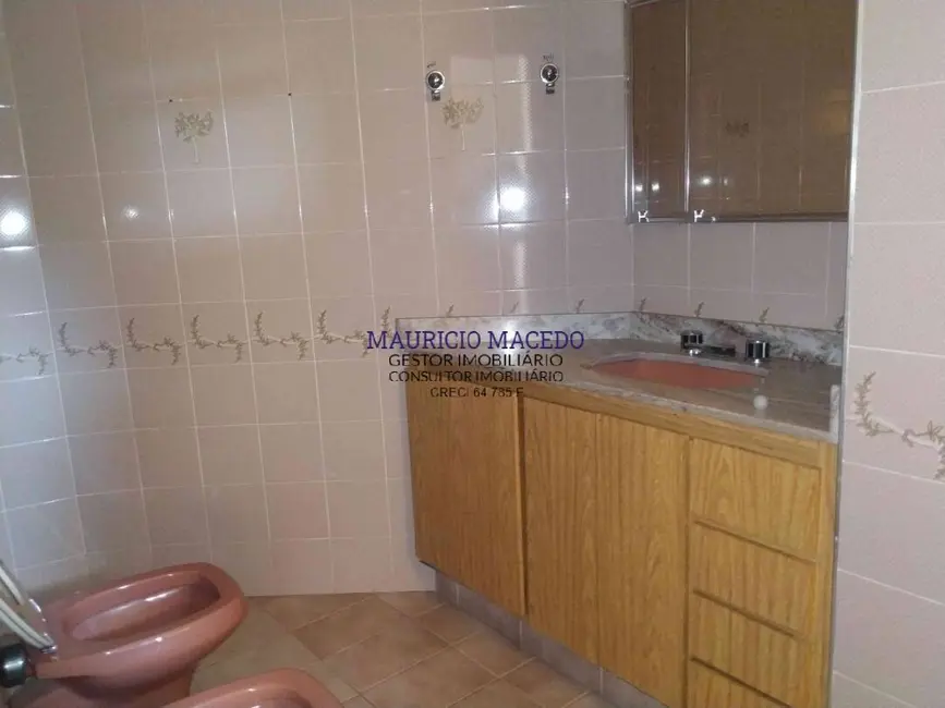 Foto 8 de Casa com 3 quartos para alugar, 384m2 em Alphaville, Santana De Parnaiba - SP