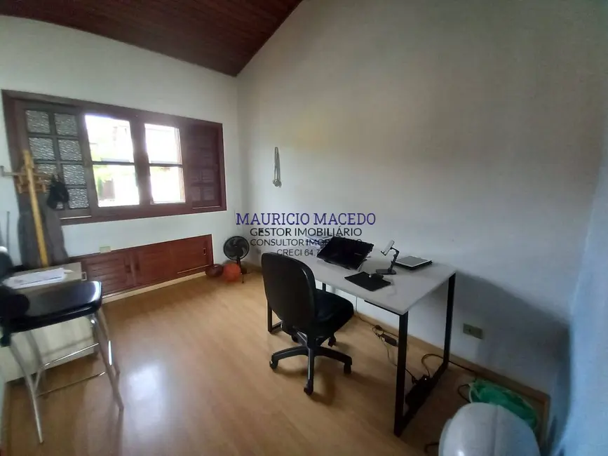Casa com 3 quartos à venda, 384m2 em Alphaville, Santana De Parnaiba - SP - imagem 3 Foto 3 de Casa com 3 quartos à venda, 384m2 em Alphaville, Santana De Parnaiba - SP