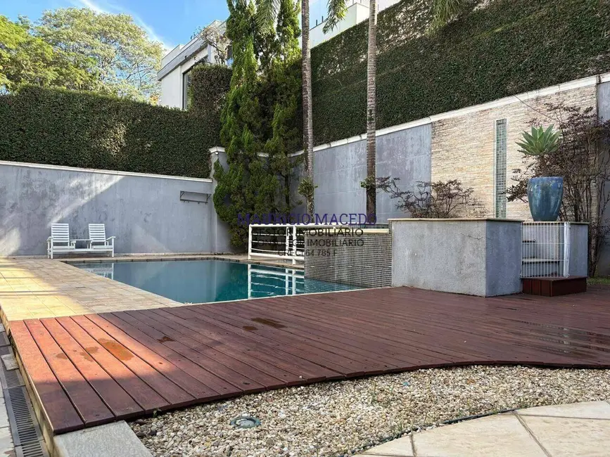 Foto 2 de Casa com 4 quartos à venda e para alugar, 612m2 em Alphaville Residencial Um, Barueri - SP