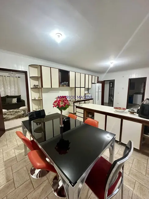 Casa com 4 quartos à venda e para alugar, 306m2 em Alphaville, Santana De Parnaiba - SP - imagem 5 Foto 5 de Casa com 4 quartos à venda e para alugar, 306m2 em Alphaville, Santana De Parnaiba - SP