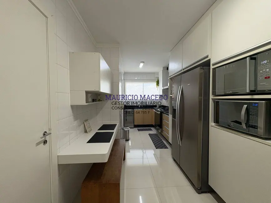 Foto 4 de Apartamento com 3 quartos à venda, 165m2 em Barueri - SP