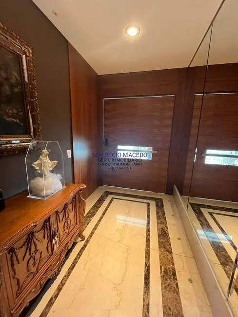 Apartamento com 3 quartos para alugar, 212m2 em Barueri - SP - imagem 3 Foto 3 de Apartamento com 3 quartos para alugar, 212m2 em Barueri - SP