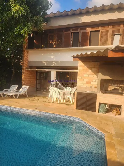 Casa com 3 quartos à venda, 378m2 em Alphaville, Santana De Parnaiba - SP - imagem 1 Foto 1 de Casa com 3 quartos à venda, 378m2 em Alphaville, Santana De Parnaiba - SP