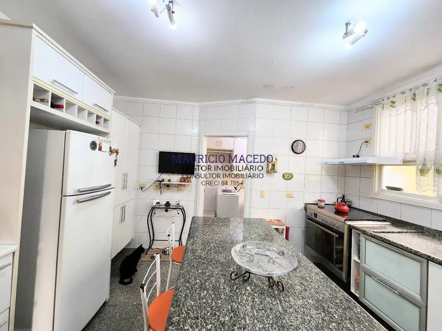 Casa com 4 quartos à venda, 360m2 em Alphaville, Santana De Parnaiba - SP - imagem 4 Foto 4 de Casa com 4 quartos à venda, 360m2 em Alphaville, Santana De Parnaiba - SP