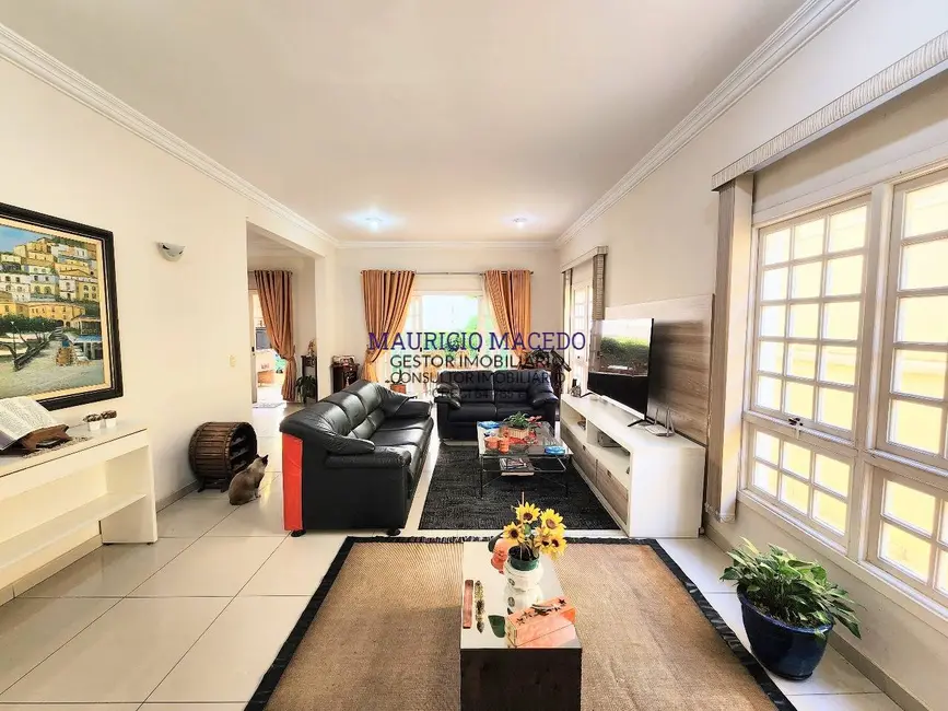 Foto 1 de Casa com 4 quartos à venda, 360m2 em Alphaville, Santana De Parnaiba - SP