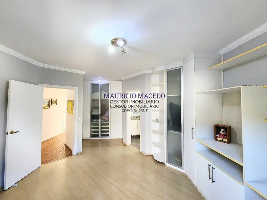 Casa com 4 quartos à venda, 360m2 em Alphaville, Santana De Parnaiba - SP - imagem 5 Foto 5 de Casa com 4 quartos à venda, 360m2 em Alphaville, Santana De Parnaiba - SP