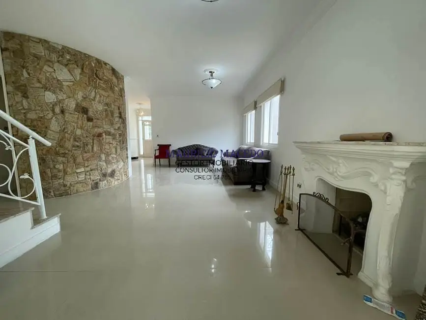 Casa com 4 quartos à venda e para alugar, 385m2 em Alphaville, Santana De Parnaiba - SP - imagem 7 Foto 7 de Casa com 4 quartos à venda e para alugar, 385m2 em Alphaville, Santana De Parnaiba - SP