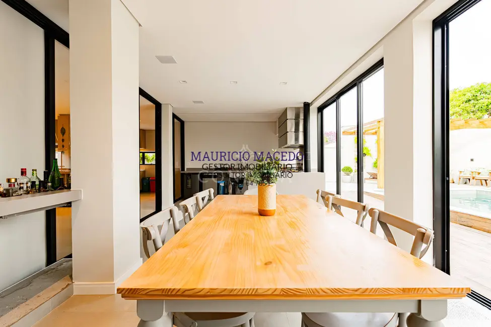 Casa com 5 quartos à venda, 780m2 em Alphaville, Santana De Parnaiba - SP - imagem 4 Foto 4 de Casa com 5 quartos à venda, 780m2 em Alphaville, Santana De Parnaiba - SP