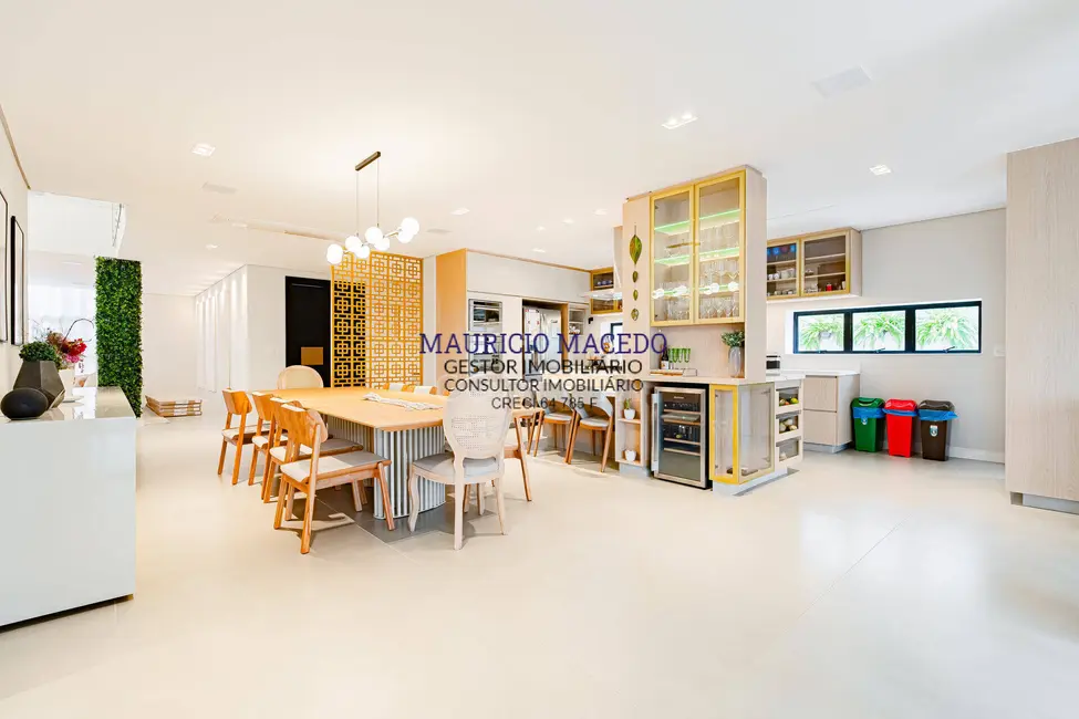 Casa com 5 quartos à venda, 780m2 em Alphaville, Santana De Parnaiba - SP - imagem 9 Foto 9 de Casa com 5 quartos à venda, 780m2 em Alphaville, Santana De Parnaiba - SP