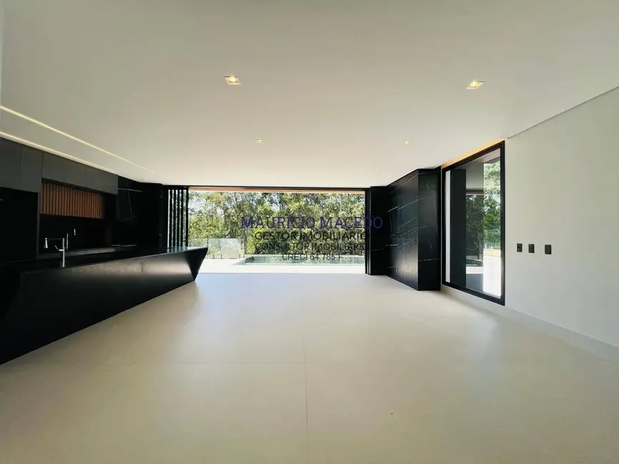 Foto 2 de Casa com 4 quartos à venda, 420m2 em Tamboré, Santana De Parnaiba - SP