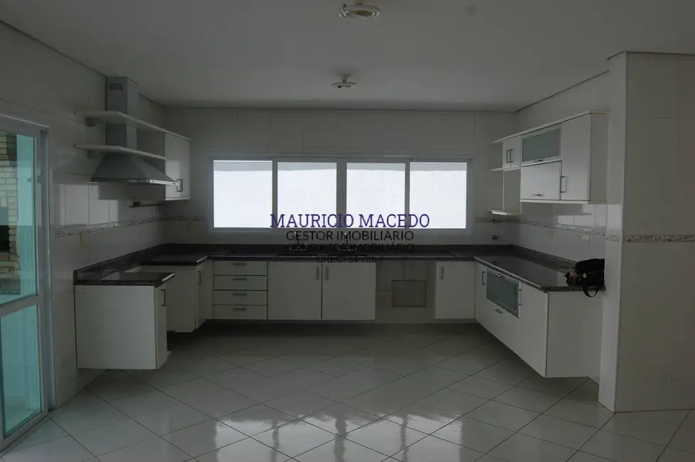 Casa com 4 quartos à venda, 540m2 em Alphaville, Santana De Parnaiba - SP - imagem 2 Foto 2 de Casa com 4 quartos à venda, 540m2 em Alphaville, Santana De Parnaiba - SP