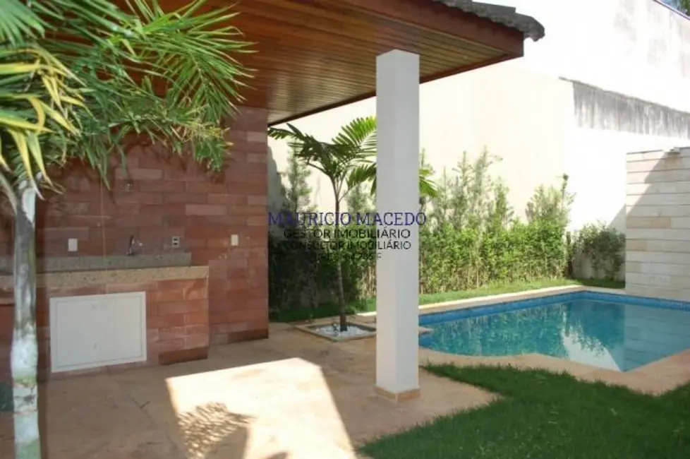 Casa com 4 quartos à venda e para alugar, 450m2 em Barueri - SP - imagem 6 Foto 6 de Casa com 4 quartos à venda e para alugar, 450m2 em Barueri - SP