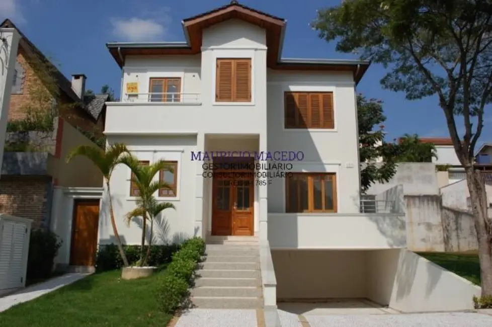 Casa com 4 quartos à venda e para alugar, 450m2 em Barueri - SP - imagem 5 Foto 5 de Casa com 4 quartos à venda e para alugar, 450m2 em Barueri - SP