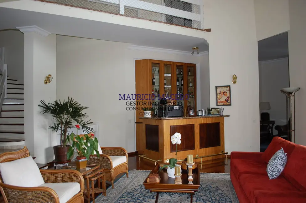 Casa com 4 quartos à venda e para alugar, 480m2 em Alphaville, Santana De Parnaiba - SP - imagem 8 Foto 8 de Casa com 4 quartos à venda e para alugar, 480m2 em Alphaville, Santana De Parnaiba - SP