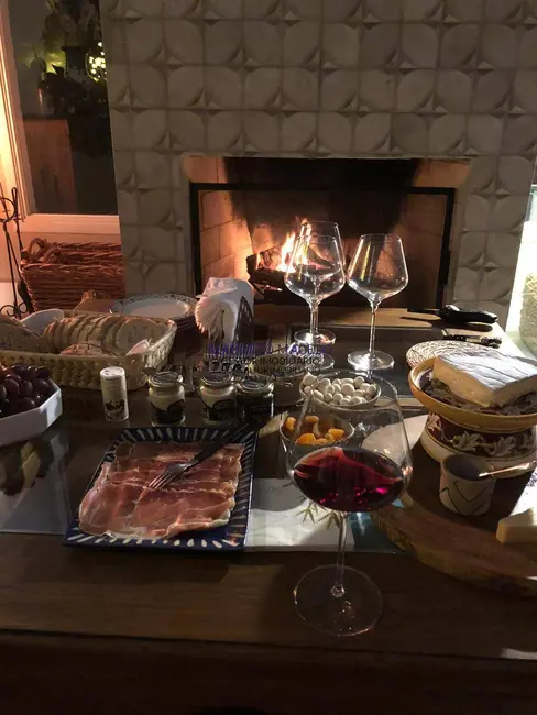 Casa com 4 quartos para alugar, 420m2 em Alphaville, Santana De Parnaiba - SP - imagem 5 Foto 5 de Casa com 4 quartos para alugar, 420m2 em Alphaville, Santana De Parnaiba - SP