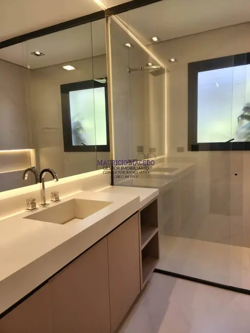 Foto 8 de Casa com 5 quartos à venda, 1200m2 em Alphaville Residencial Um, Barueri - SP