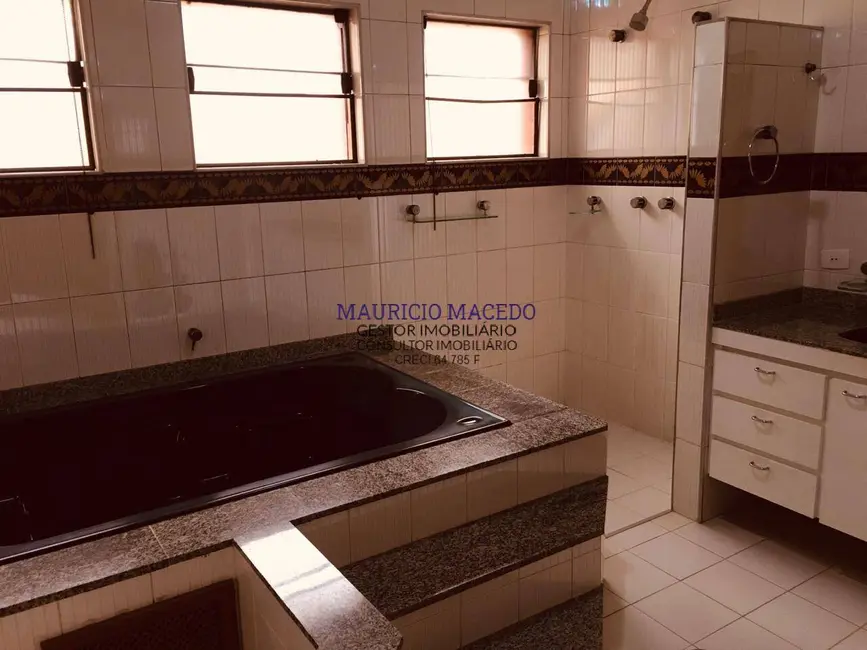 Foto 3 de Casa com 4 quartos à venda e para alugar, 407m2 em Alphaville, Santana De Parnaiba - SP