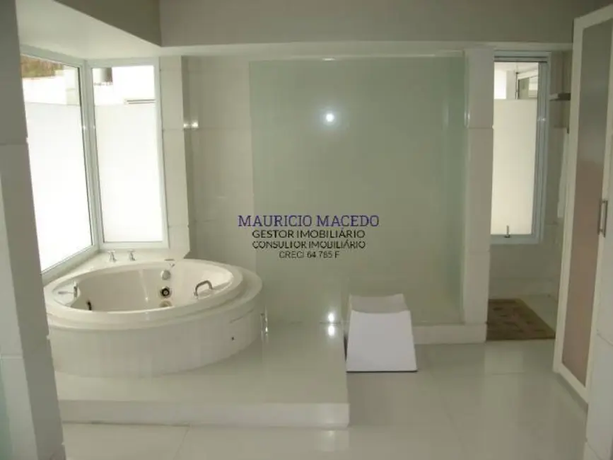 Foto 3 de Casa com 4 quartos à venda e para alugar, 1200m2 em Residencial Tamboré, Barueri - SP