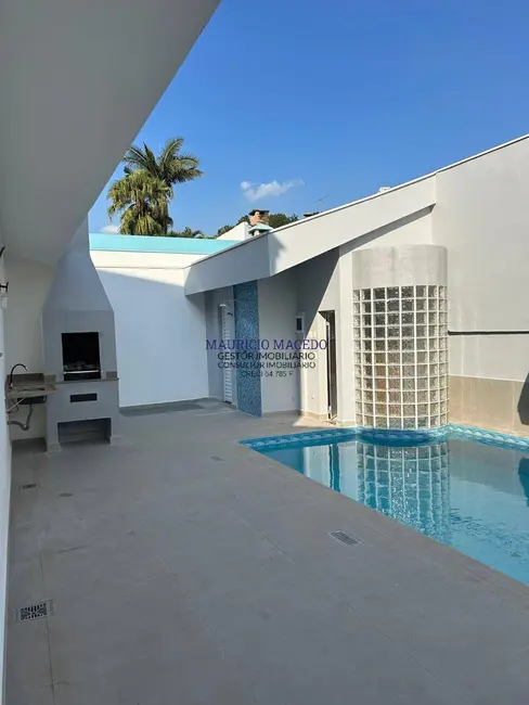 Foto 3 de Casa com 4 quartos para alugar, 360m2 em Alphaville, Santana De Parnaiba - SP