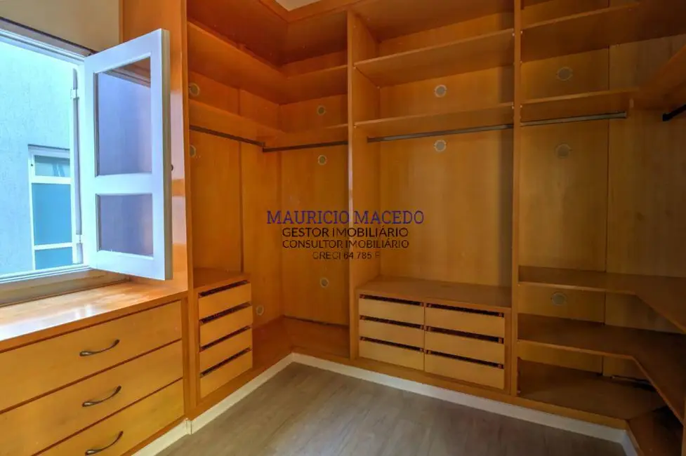 Foto 4 de Casa com 4 quartos à venda e para alugar, 360m2 em Alphaville, Santana De Parnaiba - SP