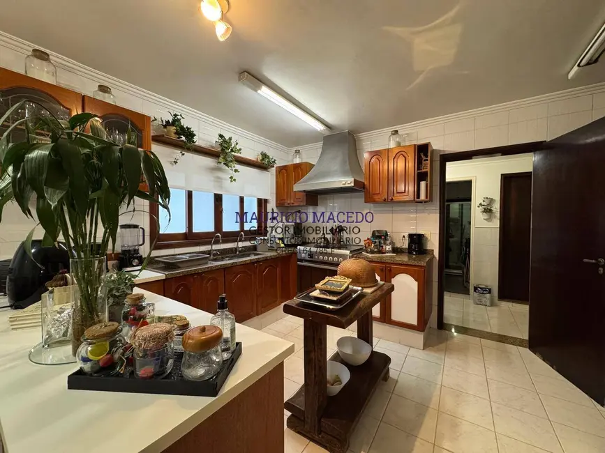 Casa com 4 quartos à venda, 420m2 em Alphaville, Santana De Parnaiba - SP - imagem 5 Foto 5 de Casa com 4 quartos à venda, 420m2 em Alphaville, Santana De Parnaiba - SP